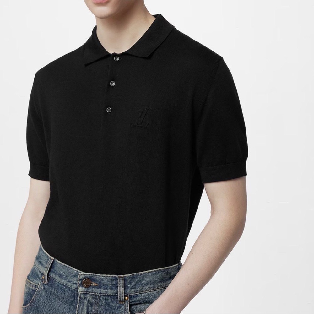Made in Italy Men’s Louis Vuitton black short sleeved polo sze L 100% cotton